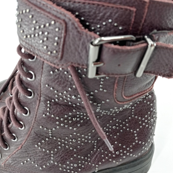 Vince‎ Camuto Combat Boots Tanowie Burgundy Studded - Picture 4 of 8